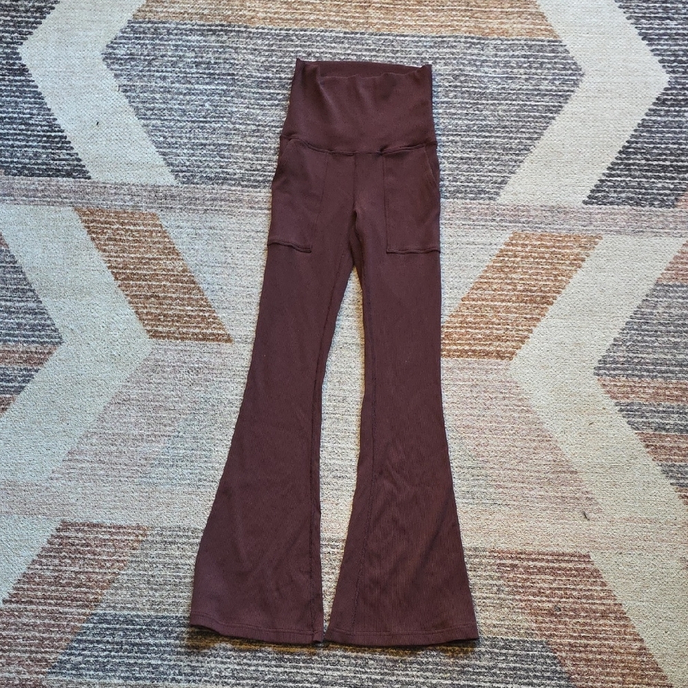 Aerie Offline Ribbed Brown Flare Leggings With Pockets